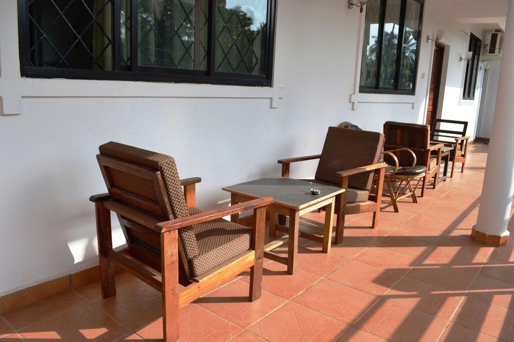 Pleasure Beach Resort Morjim Exterior foto