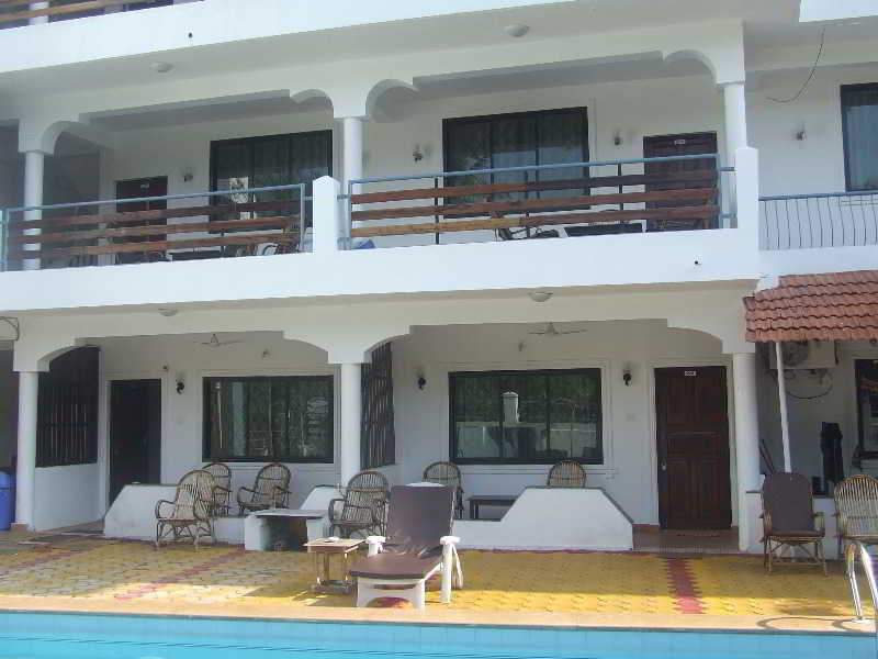 Pleasure Beach Resort Morjim Exterior foto